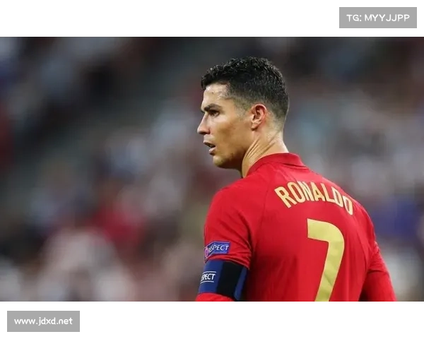 C罗状态火热葡萄牙顽强拼搏展现不屈斗志再度燃起冠军梦想