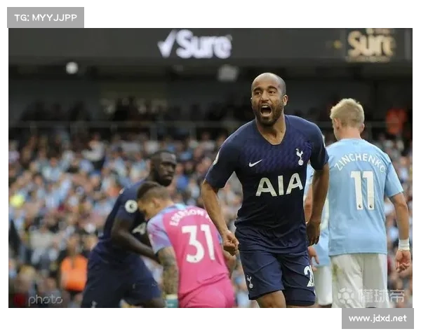 小卢卡斯为何在巴黎逐渐沦为替补球员的背后原因分析